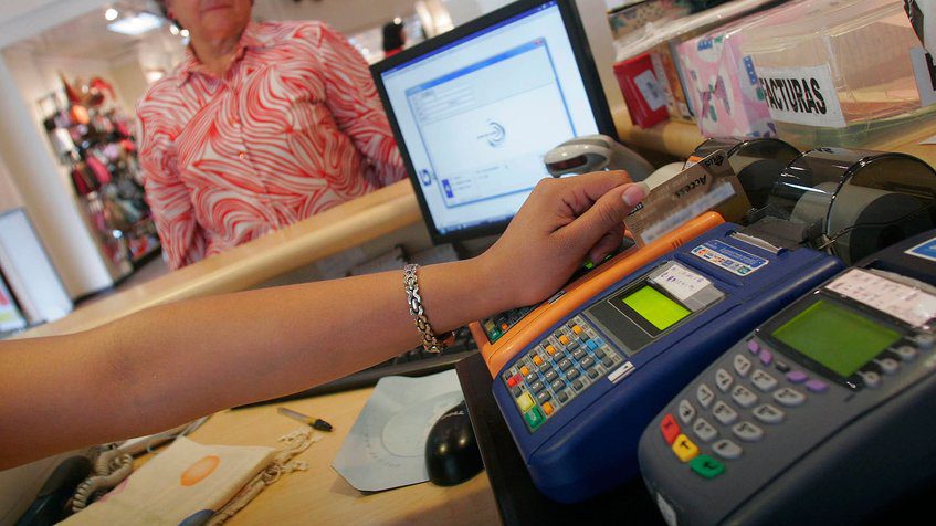 Negocio Utilizando Máquina Fiscal Y Punto De Venta En Venezuela